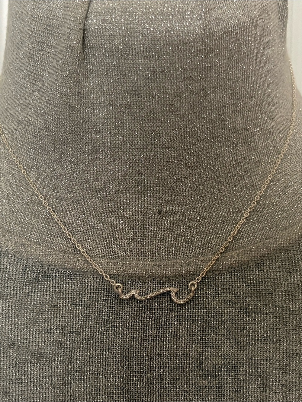 Sterling 925 Pura Vida Wave Necklace Dainty Minimal Adjustable 18” chain beach